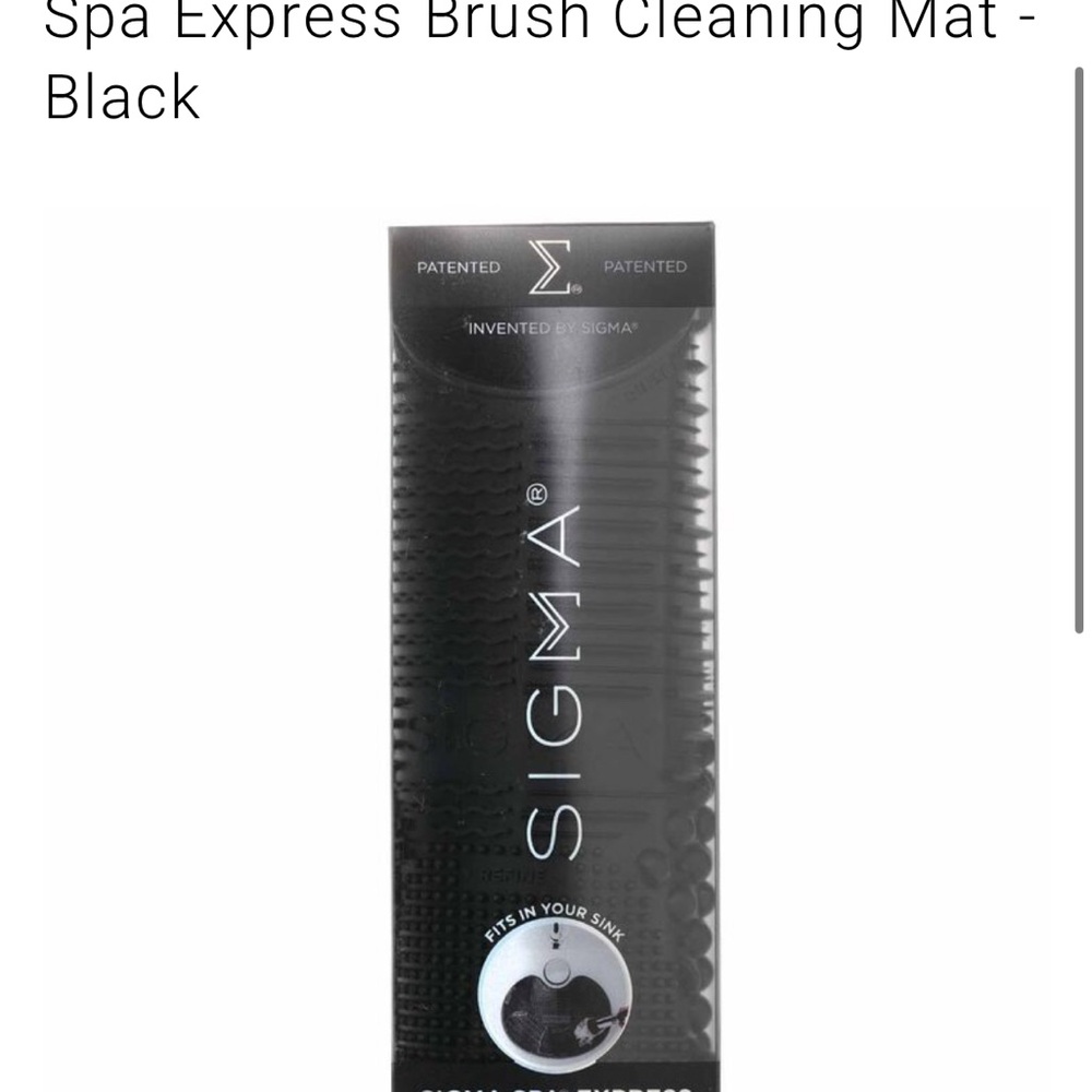 Sigma Beauty Black Brush Cleaning Mat
